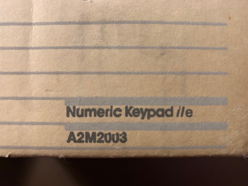 Packaging reading 'numeric keypad //e A2M2003'